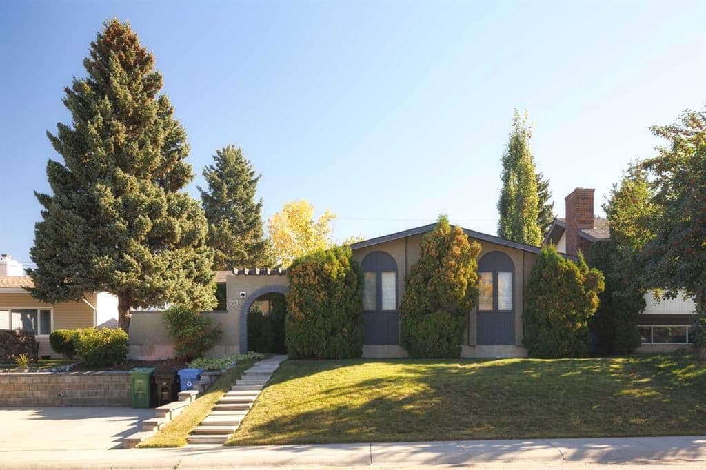 Sold property in Cedarbrae