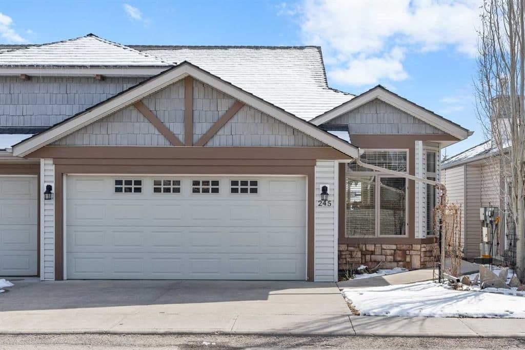 Sold property in Springbank Hill
