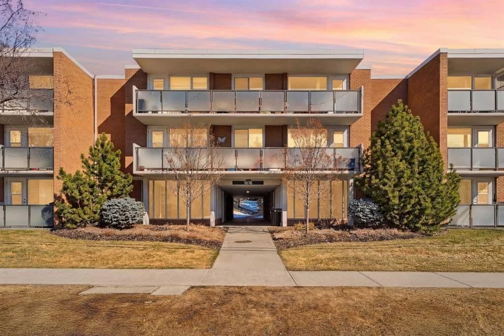 Sold property in Hounsfield Heights/Briar Hill
