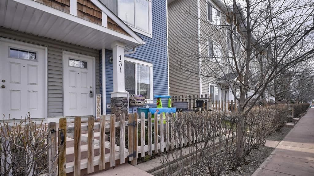 Sold property in Ravenswood