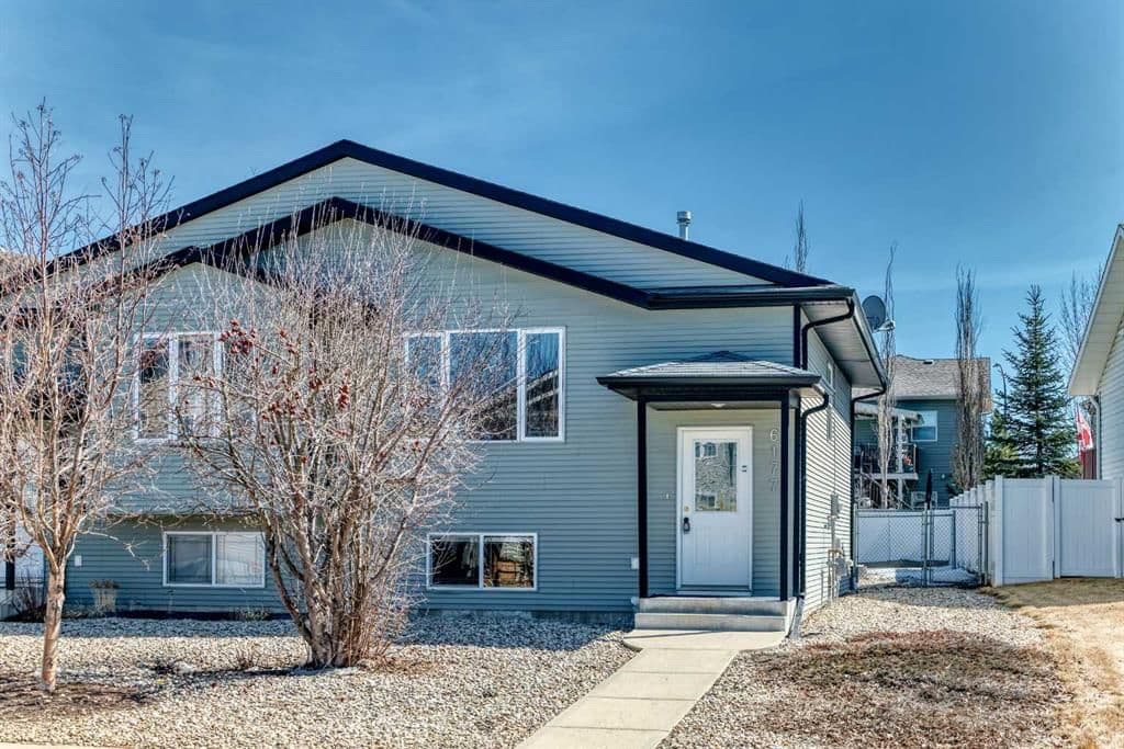 Sold property in Oriole Park West