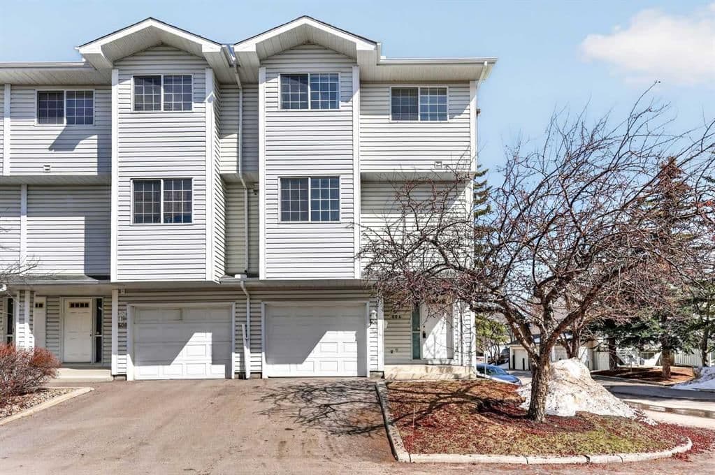 Sold property in Hawkwood