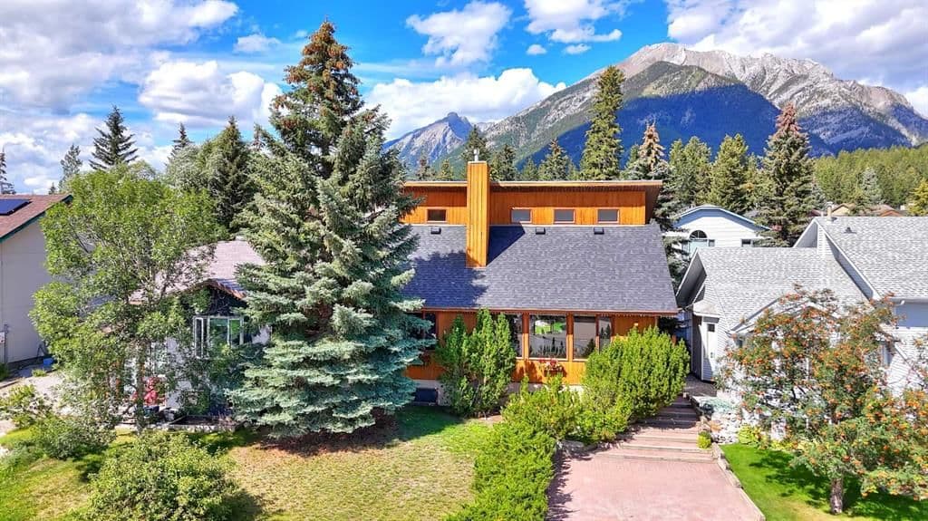 Sold property in Cougar Creek