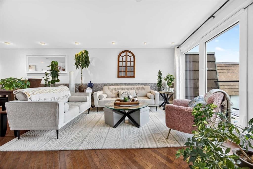 Sold property in Spruce Cliff