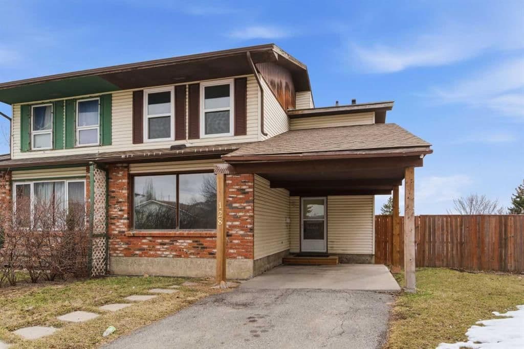 Sold property in Pineridge