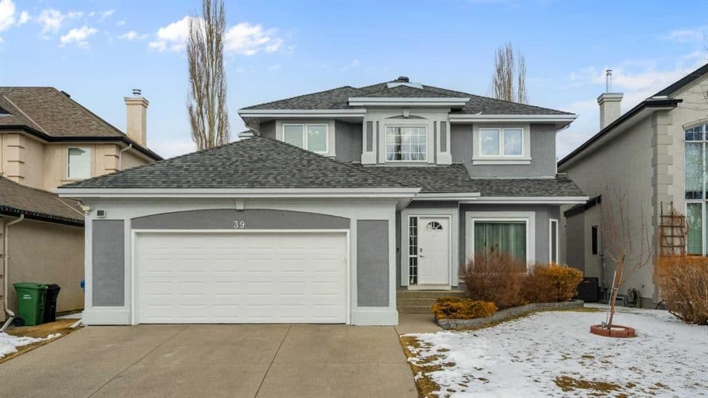 Sold property in McKenzie Lake