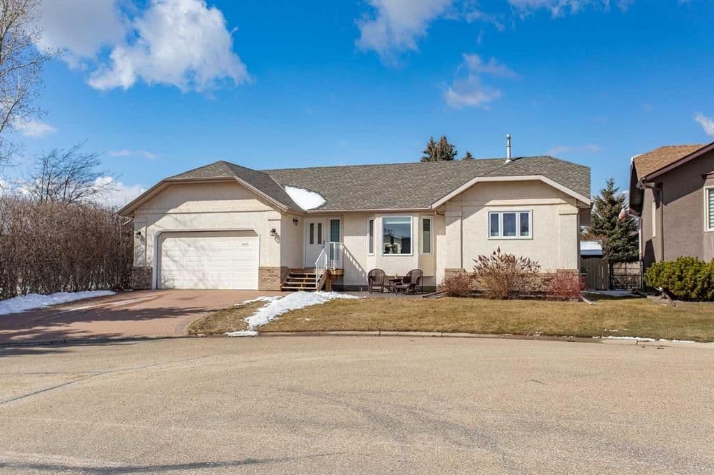 Sold property in Downtown Lacombe