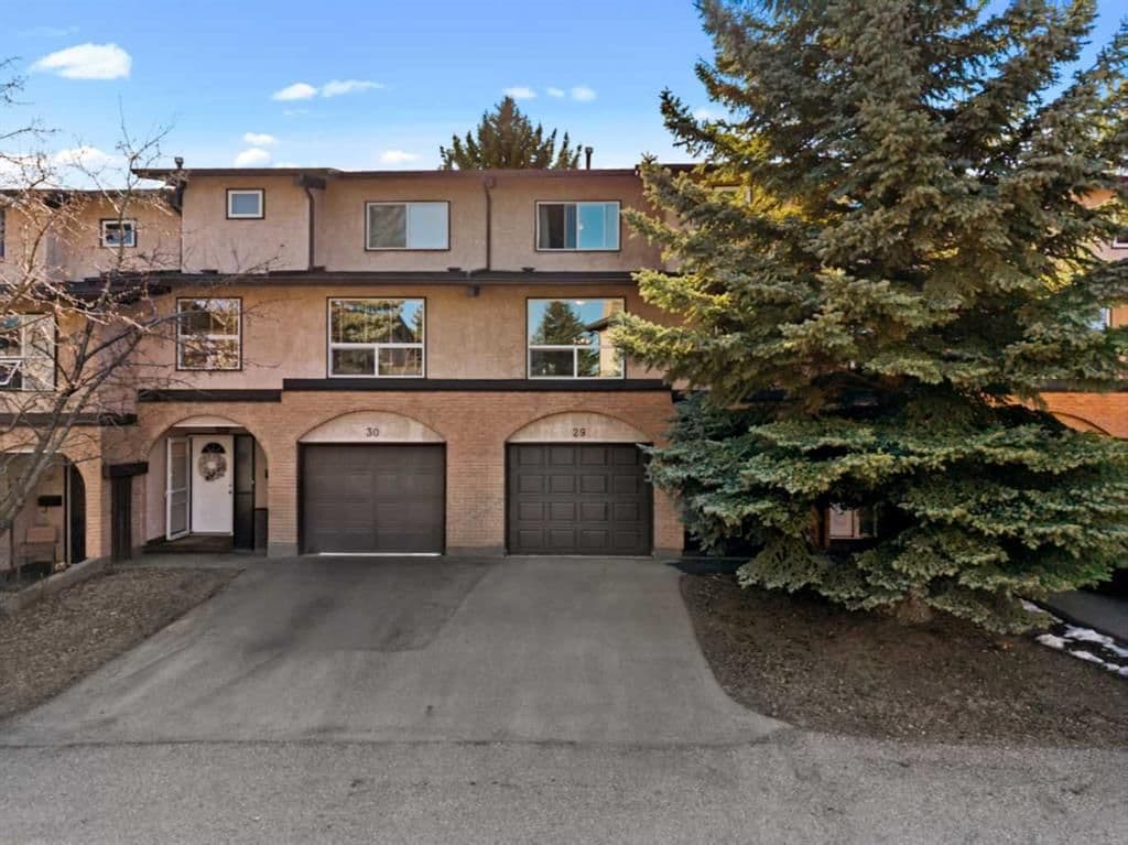 Sold property in Canyon Meadows