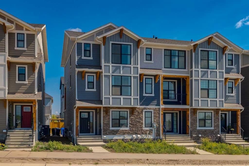 Sold property in Alpine Park