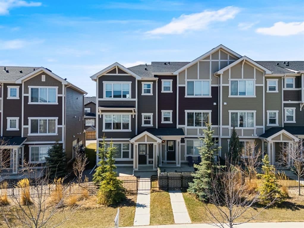 Sold property in Sunset Ridge