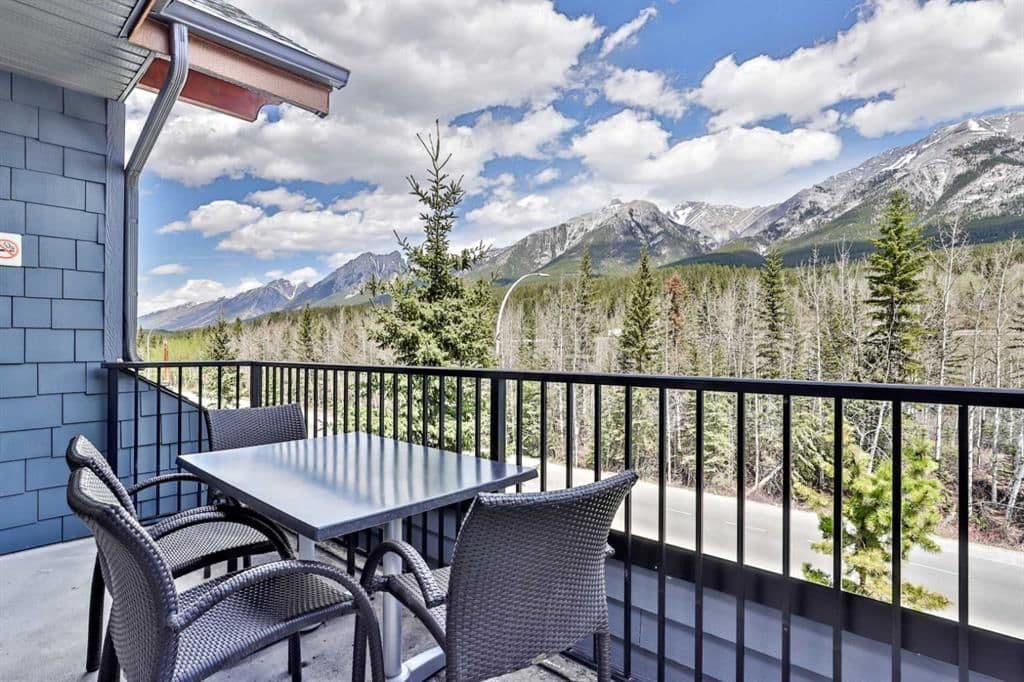 Sold property in Bow Valley Trail