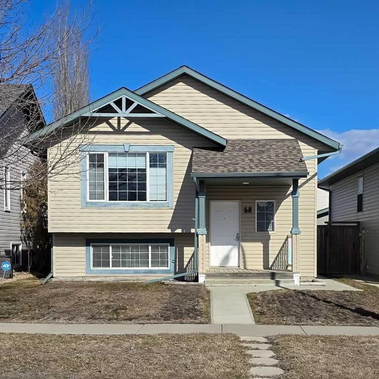 Sold property in Lonsdale