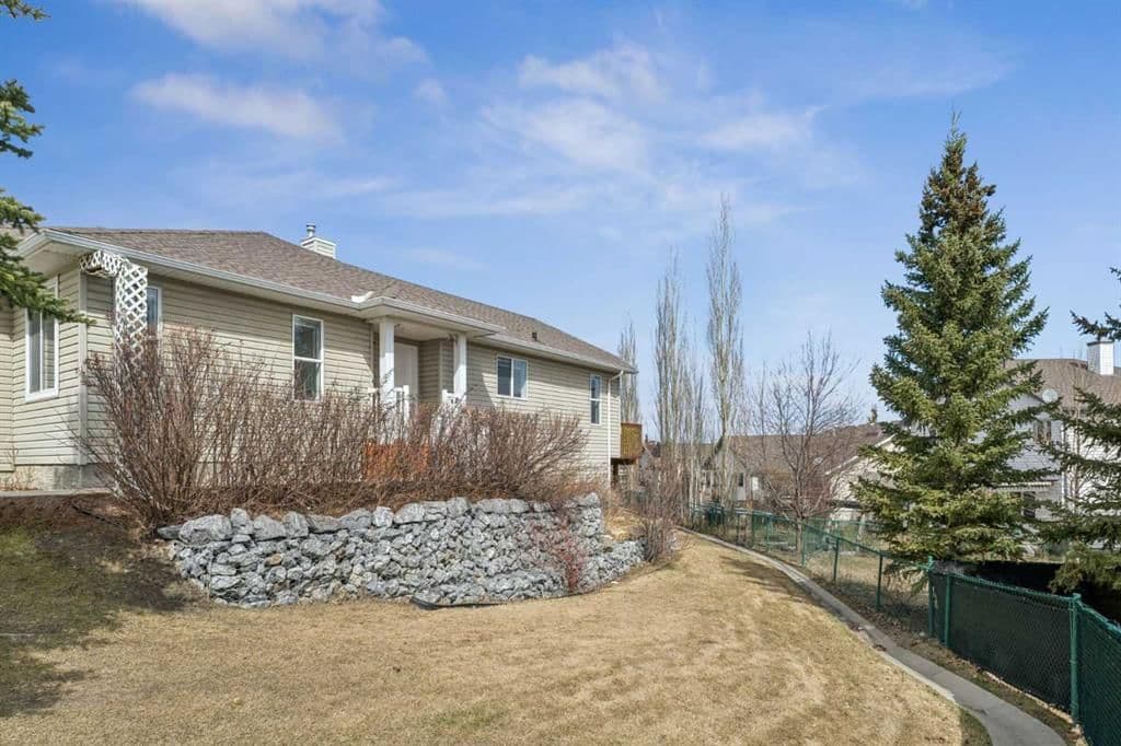 Sold property in Bow Ridge