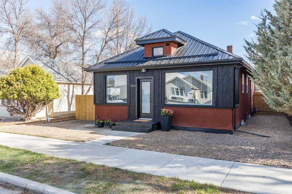 Sold property in River Flats