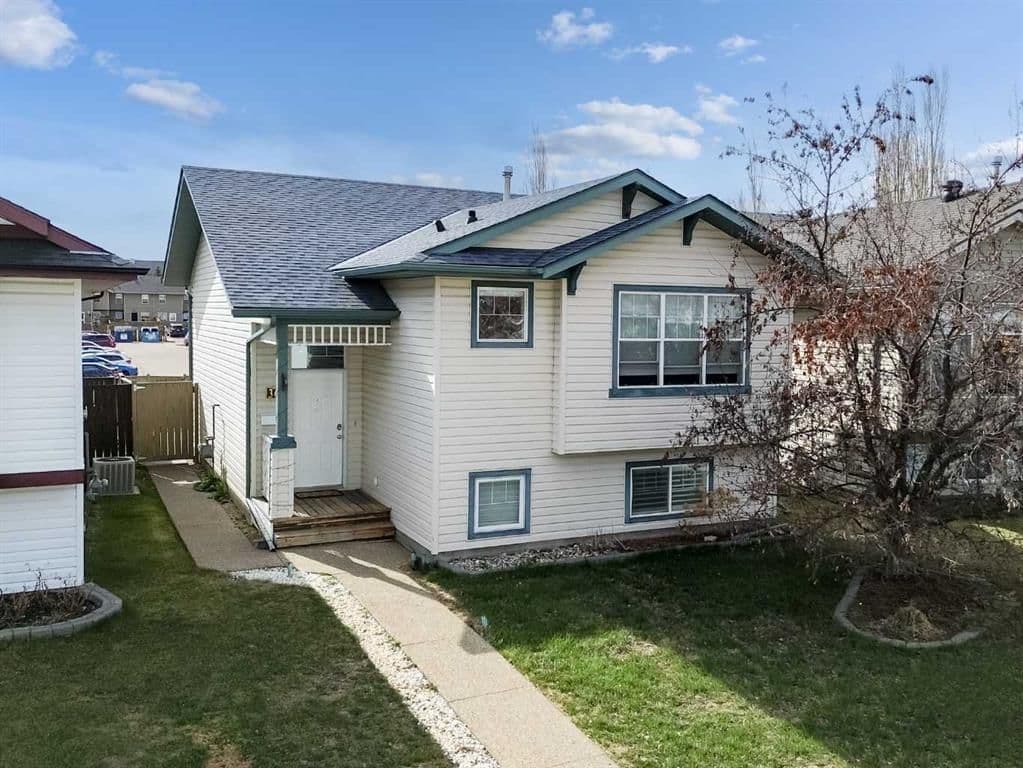 Sold property in Lonsdale