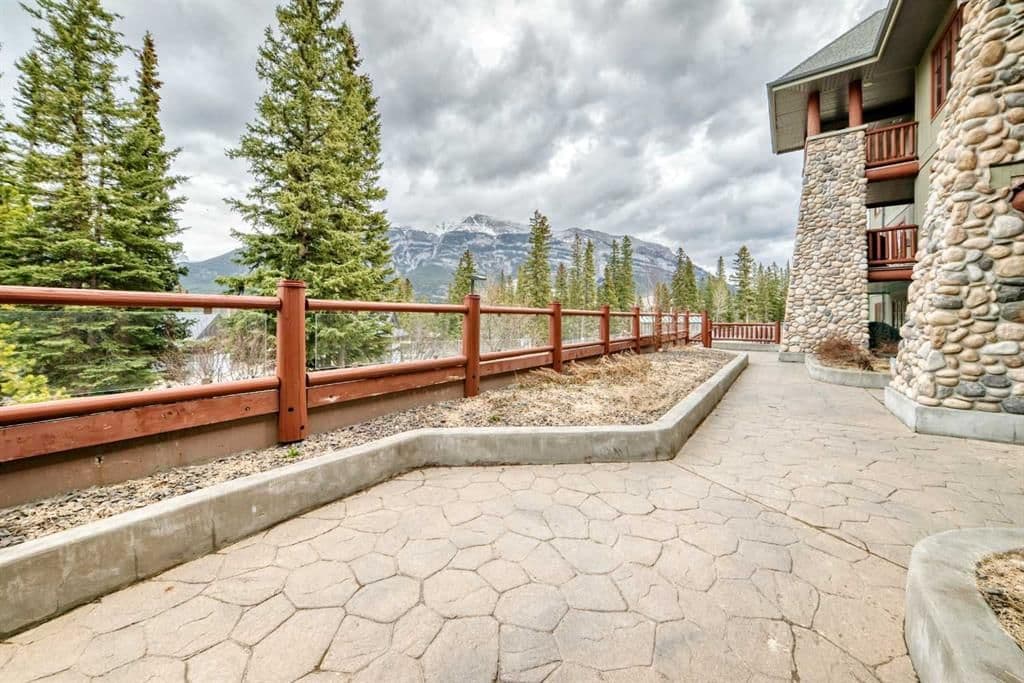 Sold property in Three Sisters