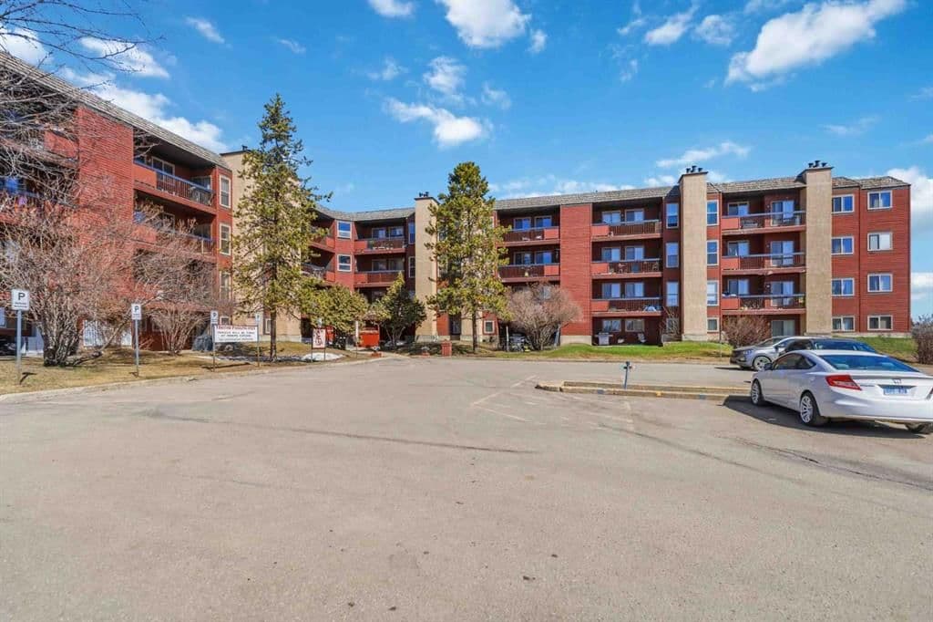 Sold property in Thickwood