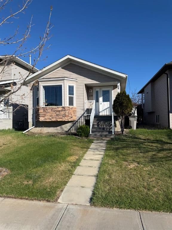 Sold property in Pinnacle Ridge