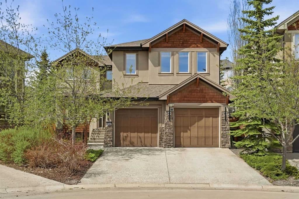 Sold property in Aspen Woods