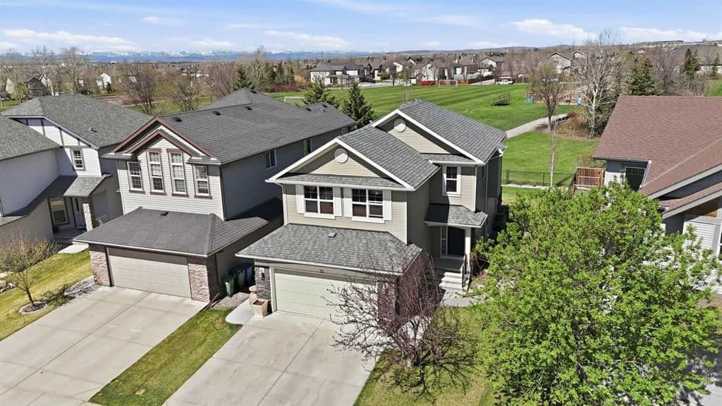 Sold property in Drake Landing