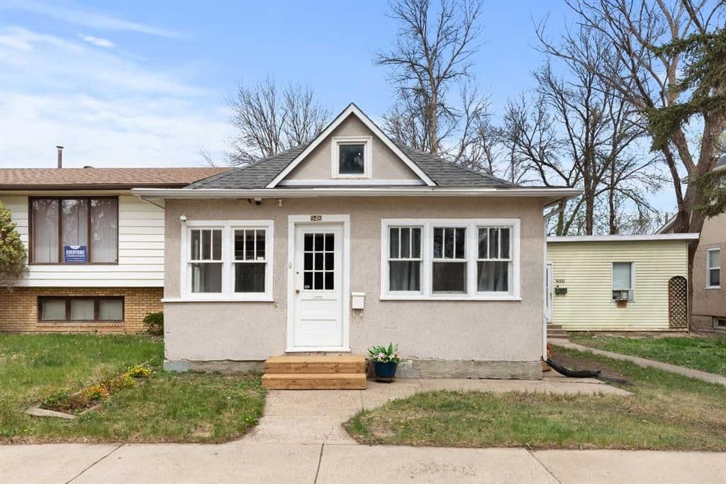 Sold property in River Flats