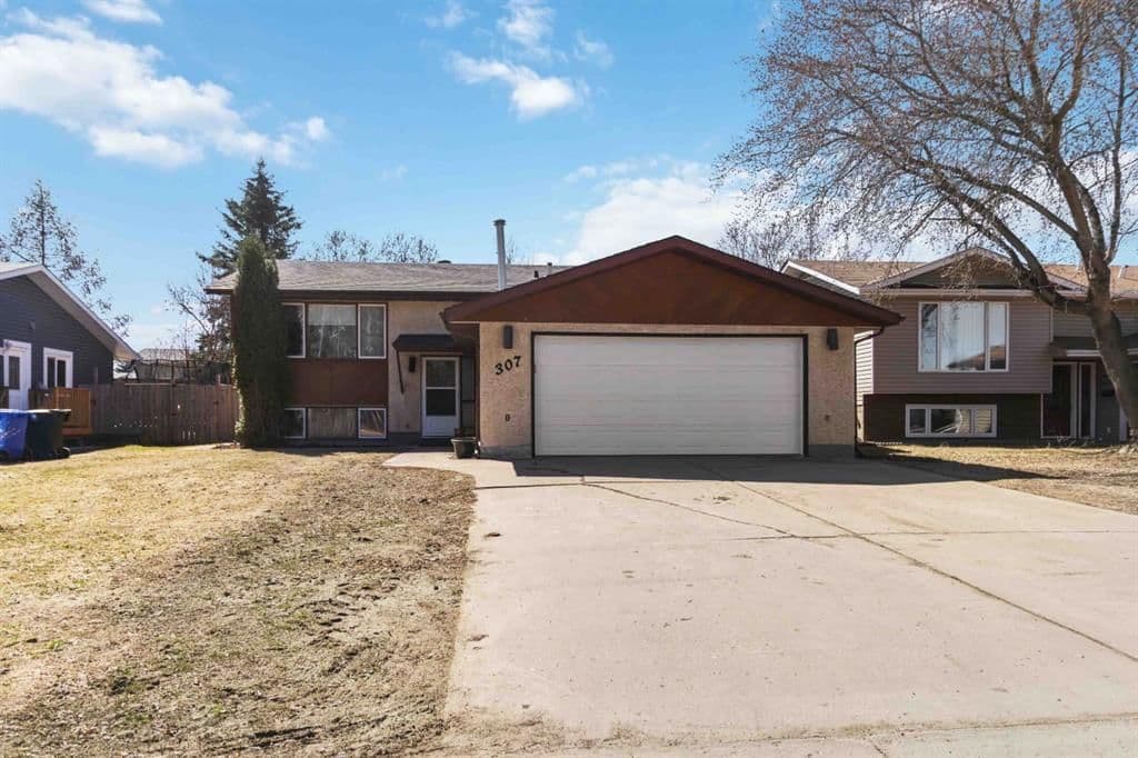 Sold property in Thickwood