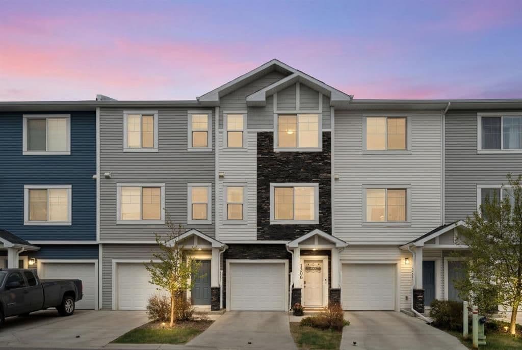 Sold property in Jumping Pound Ridge