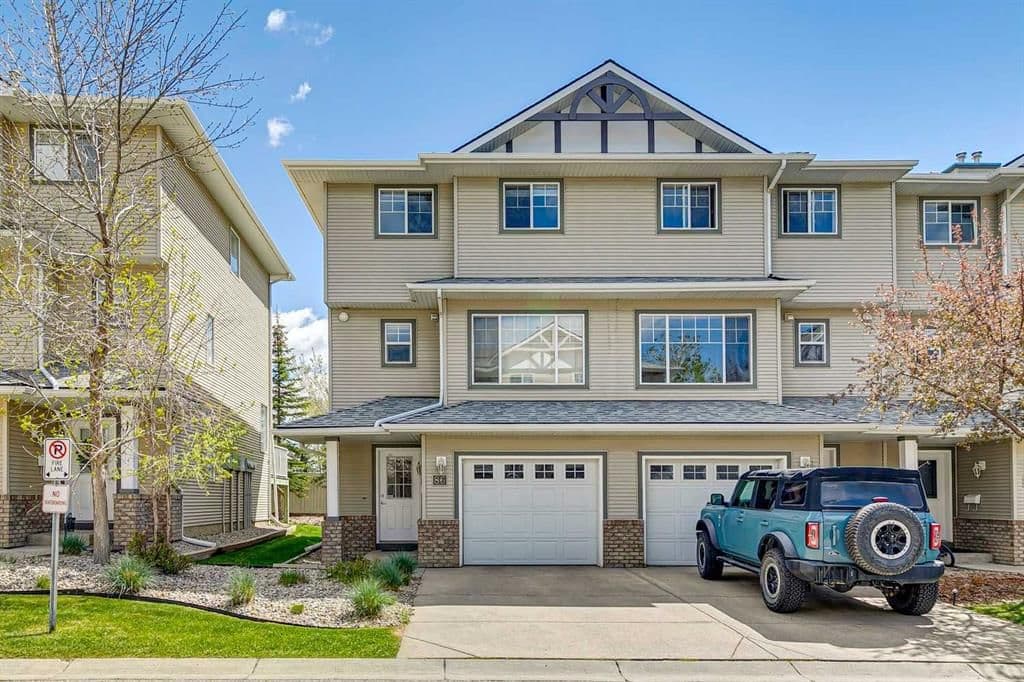Sold property in Crystal Shores