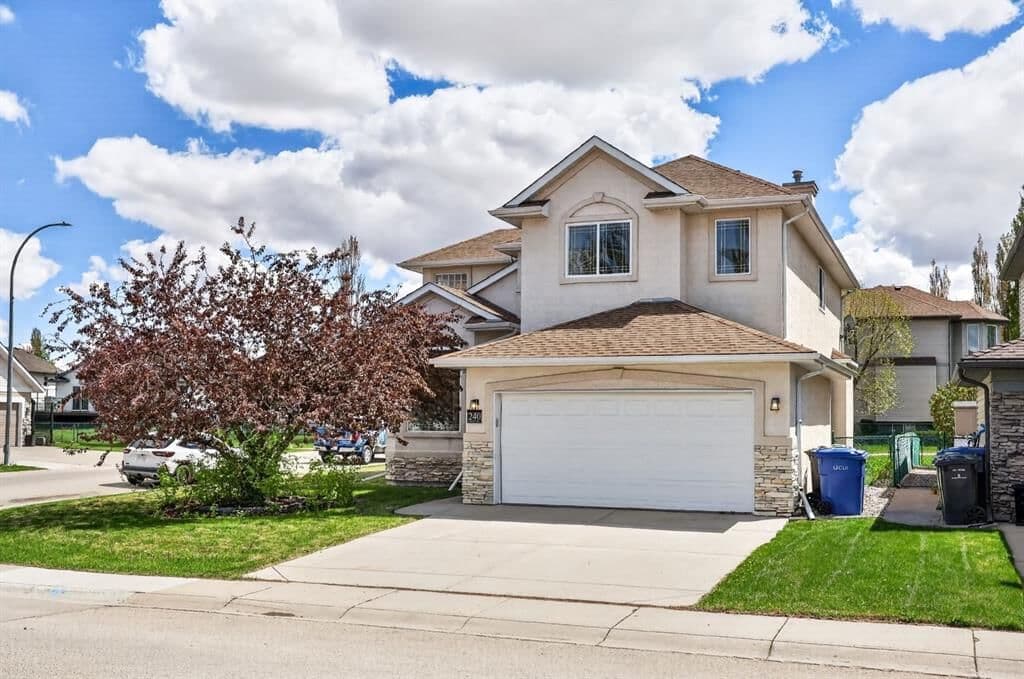 Sold property in The Cove