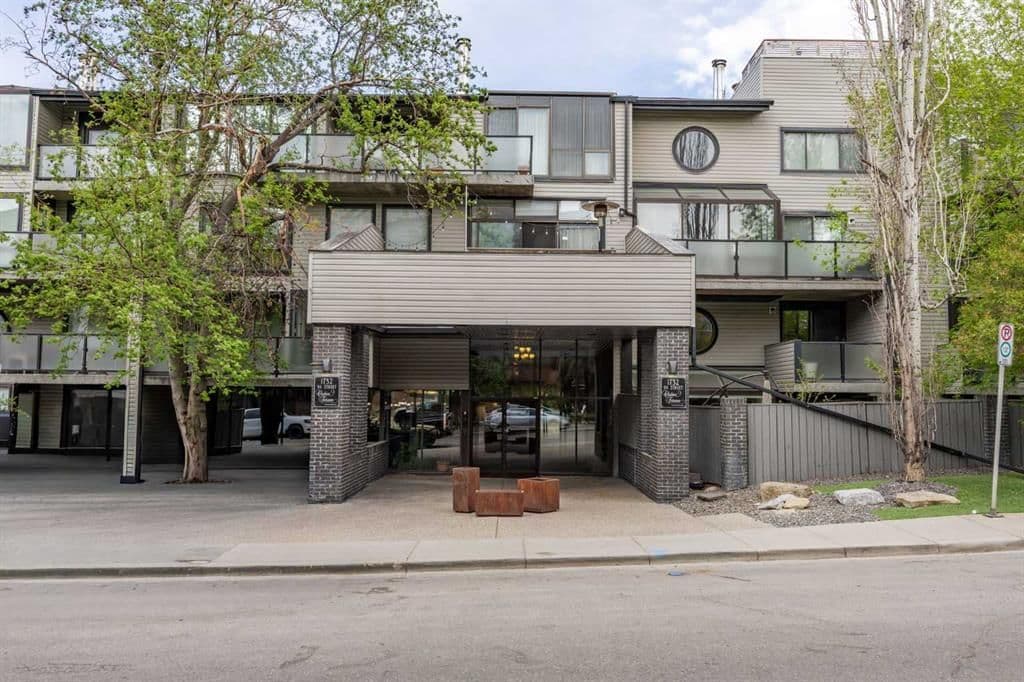 Sold property in Lower Mount Royal