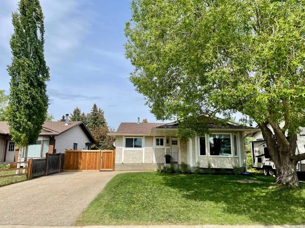 Sold property in Country Club Estates