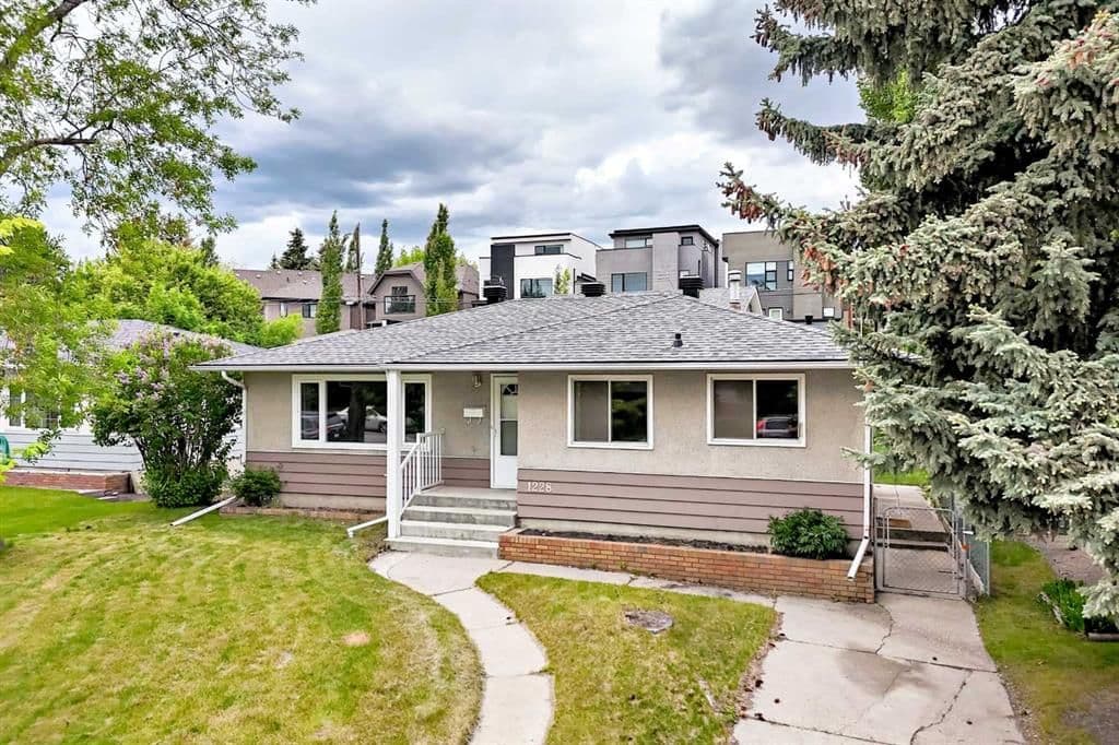 Sold property in Rosemont