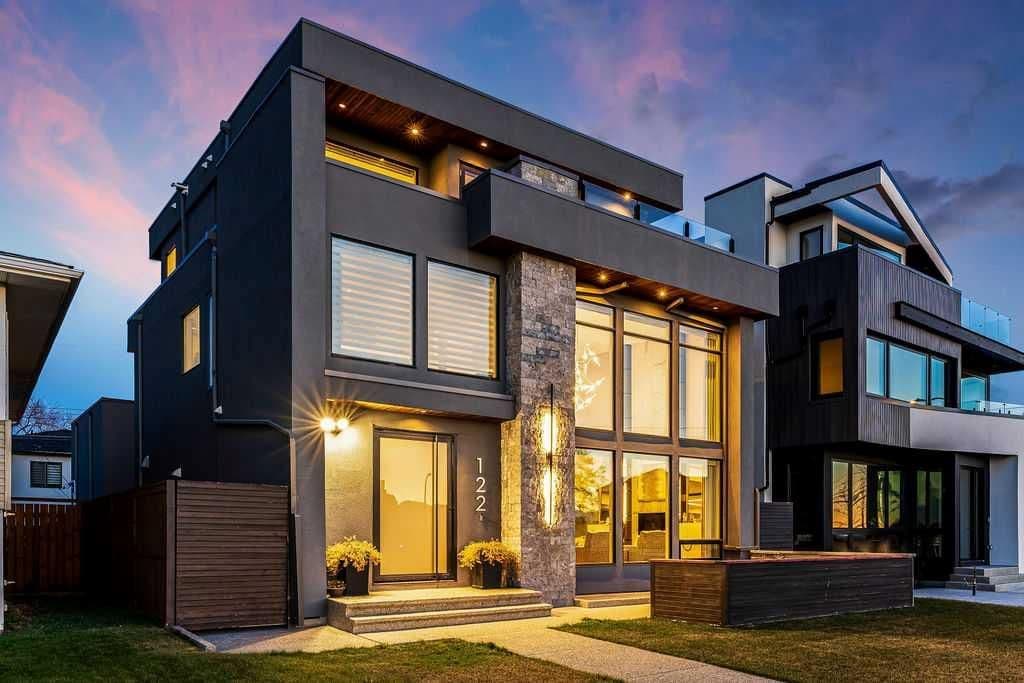 Sold property in Renfrew