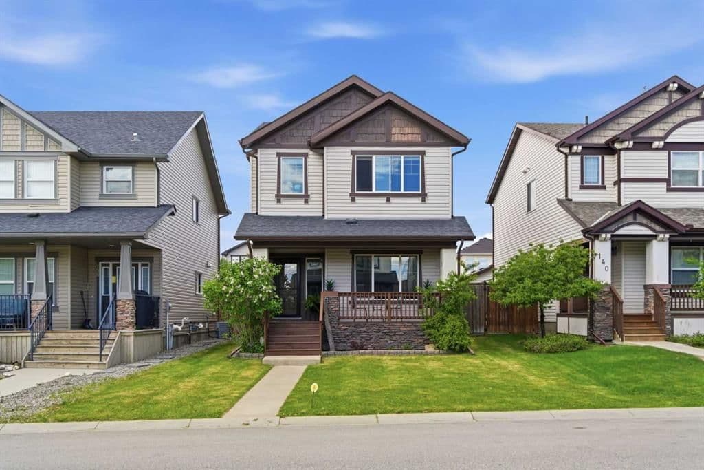 Sold property in Drake Landing