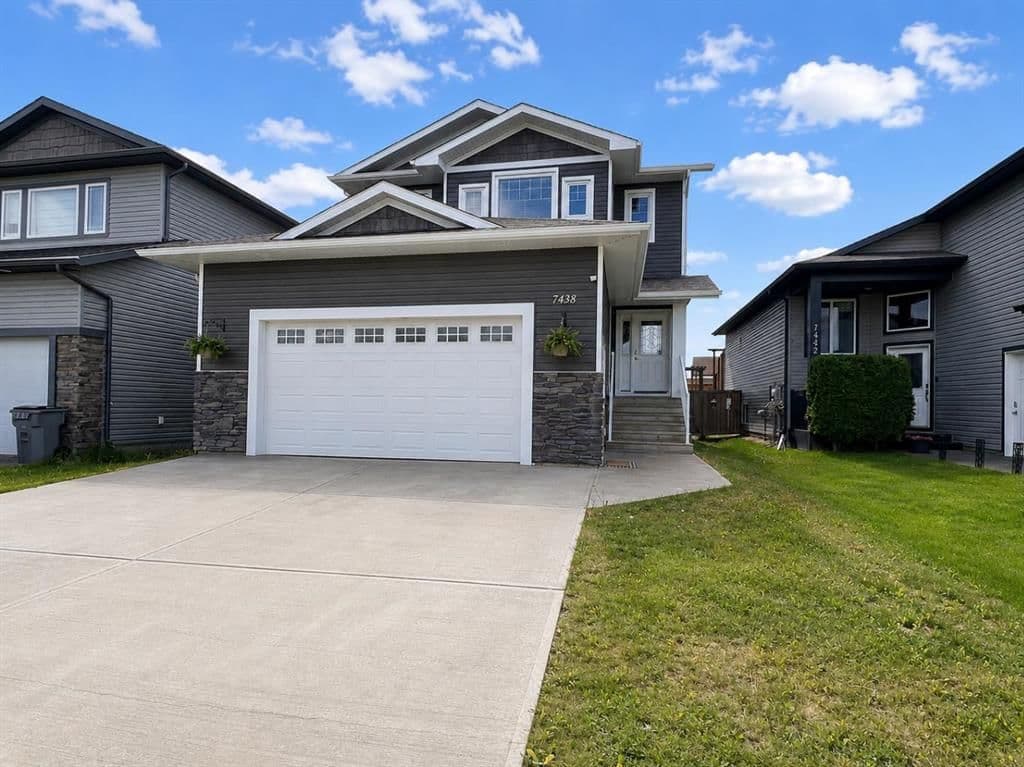 Sold property in Countryside North