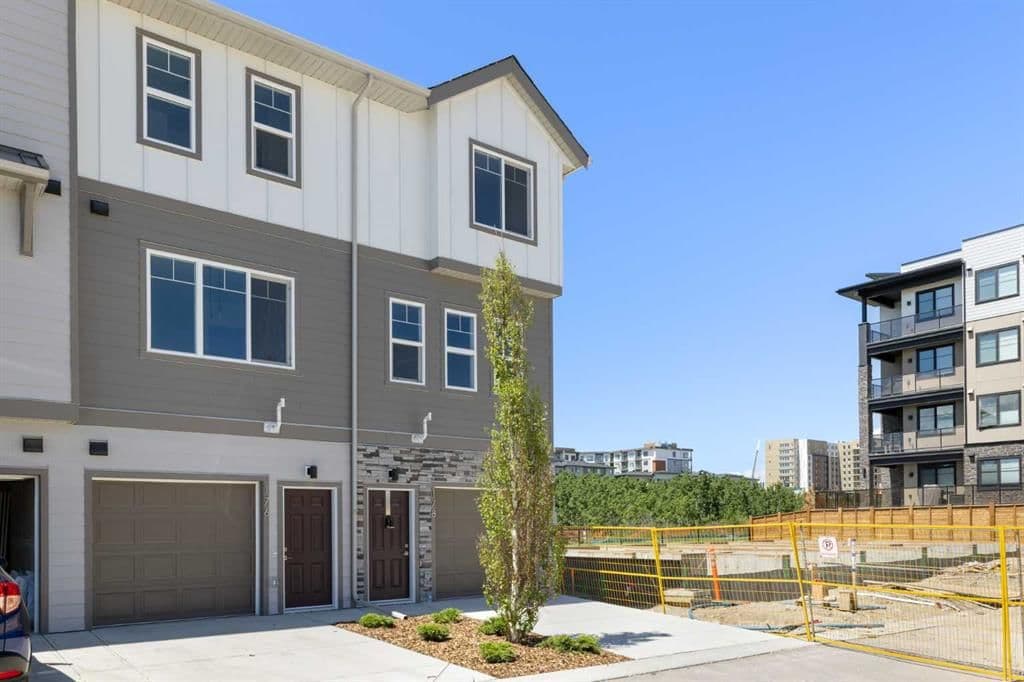 Sold property in Springbank Hill