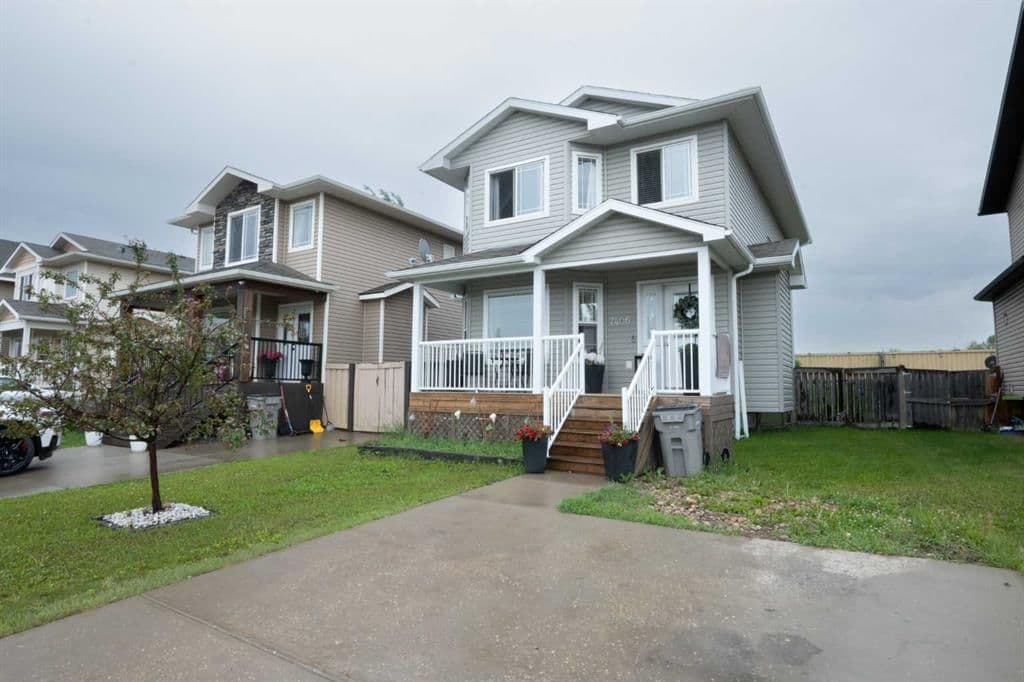 Sold property in Countryside North