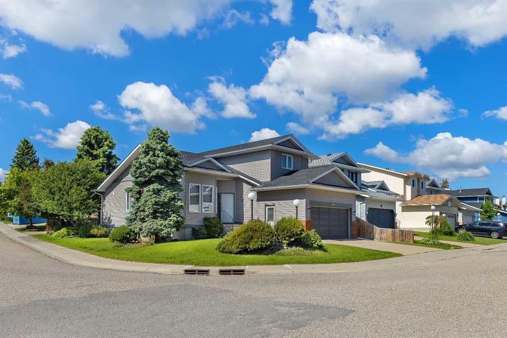 Sold property in Sandstone Valley