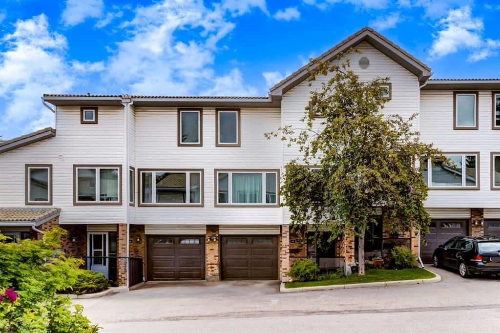 Sold property in Coach Hill