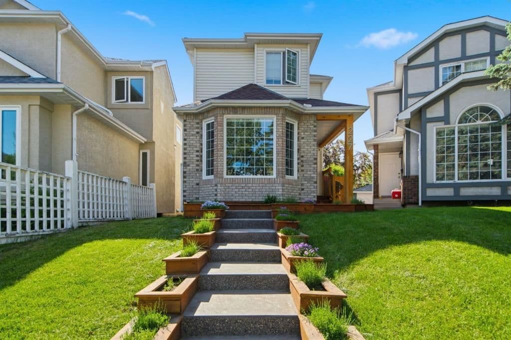 Sold property in Coach Hill