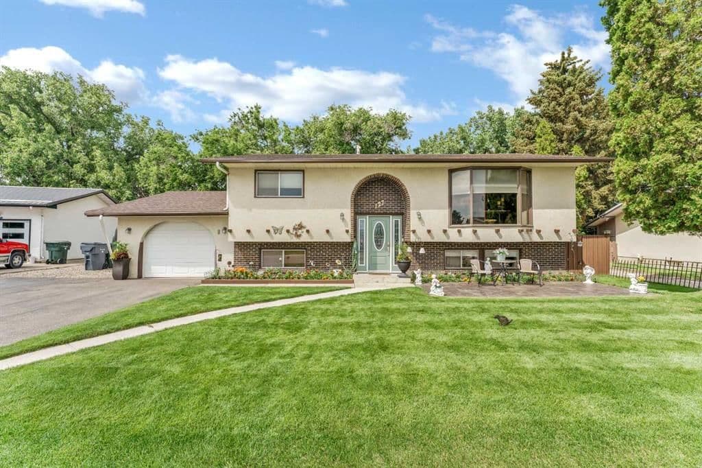 Sold property in Connaught