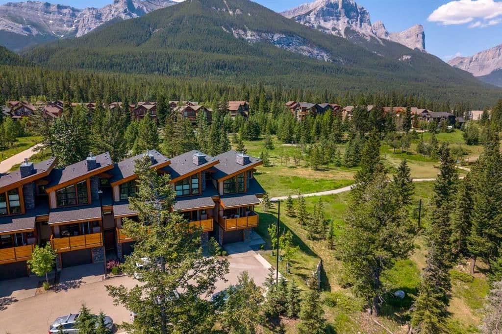 Sold property in Three Sisters