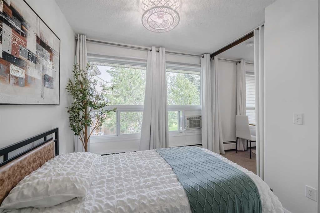Sold property in Varsity