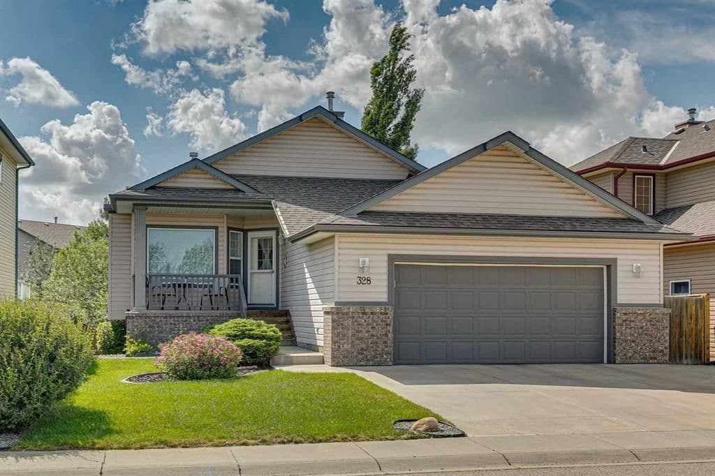 Sold property in The Cove