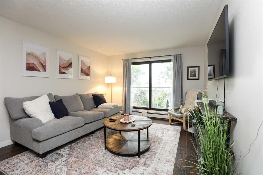 Sold property in Varsity Village