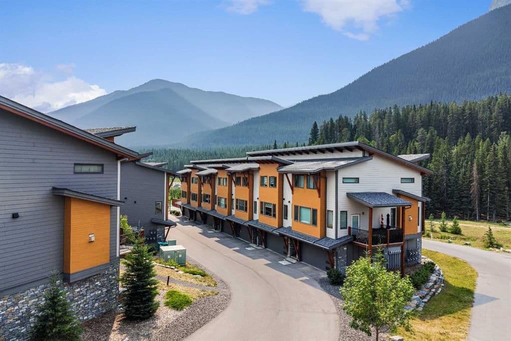 Sold property in Three Sisters