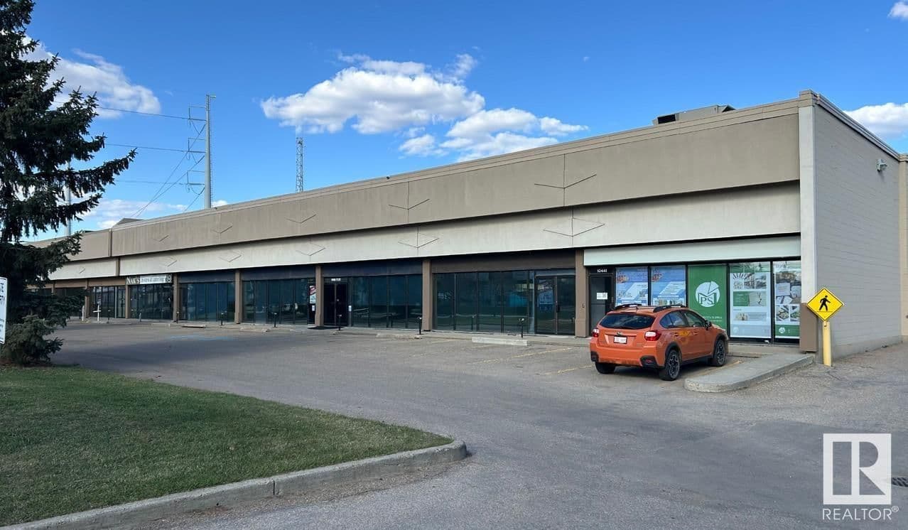 10445 172 ST NW Edmonton