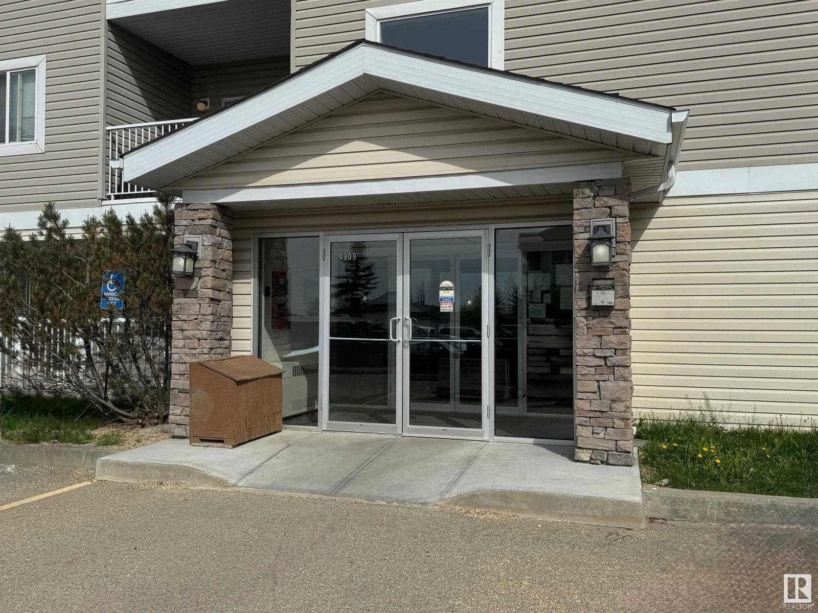Sold property in South Business Park