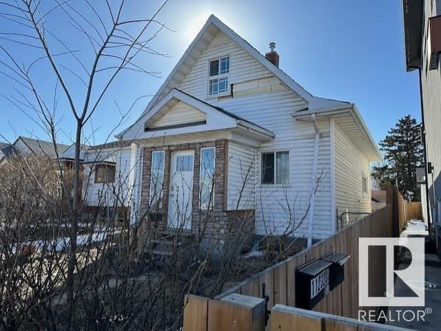 11228 95 Street Edmonton