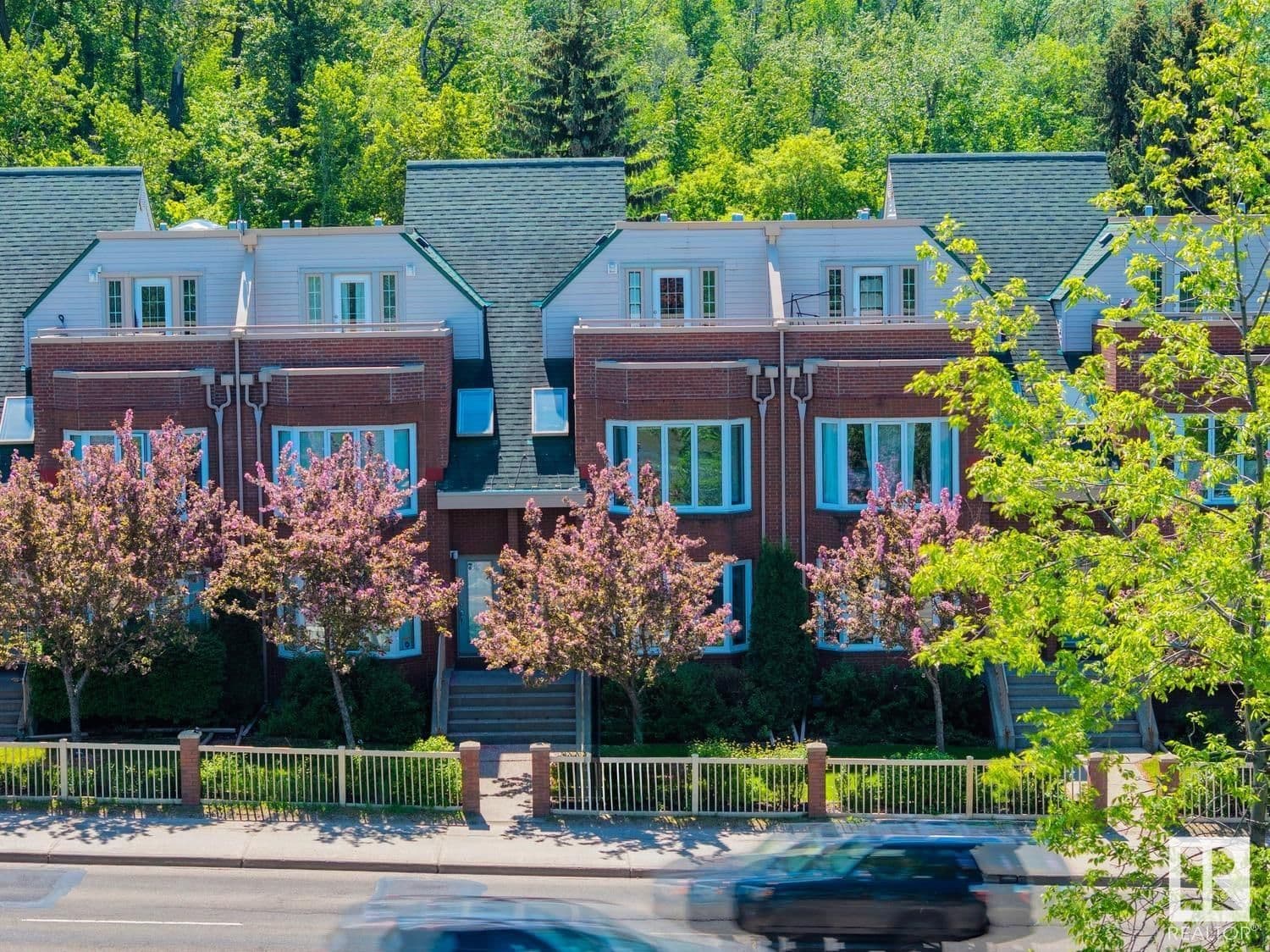 9021 98 Avenue Edmonton